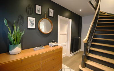 1Entree et escalier renove